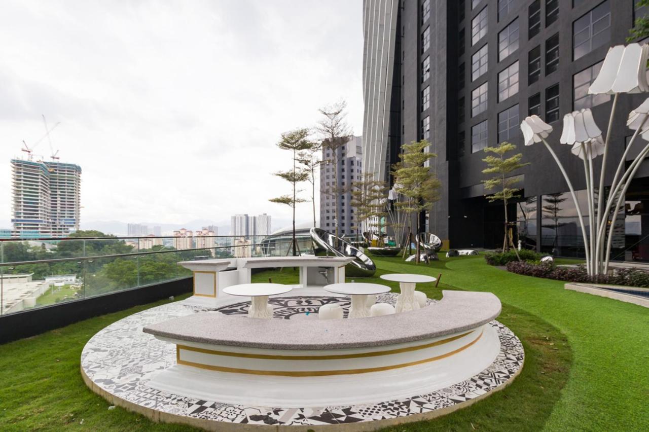 Aparthotel Arte Mont Kiara Kuala Lumpur Exterior foto Sky Garden
