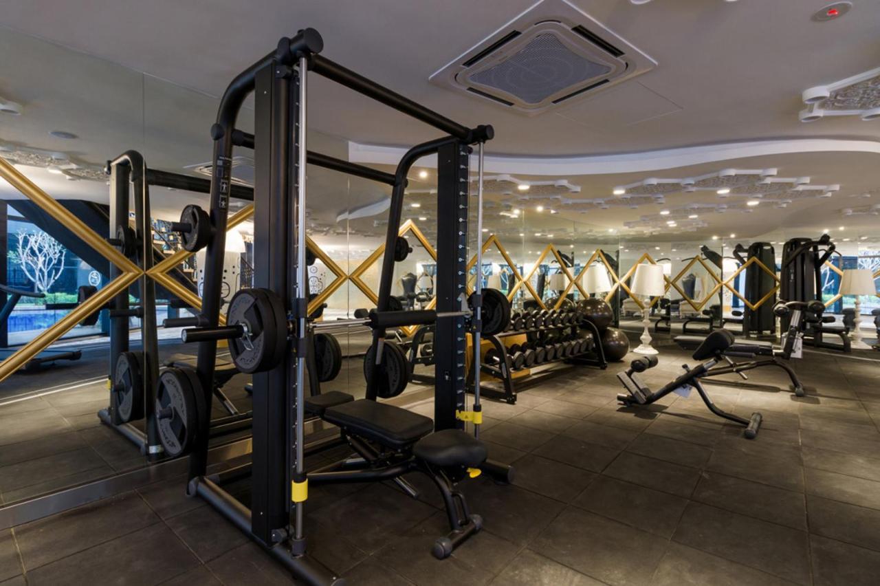 Aparthotel Arte Mont Kiara Kuala Lumpur Exterior foto The gym at the hotel