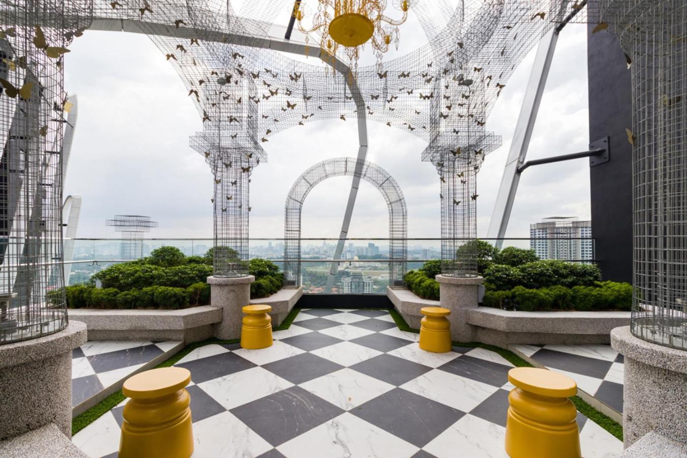Aparthotel Arte Mont Kiara Kuala Lumpur Exterior foto The Sky Garden