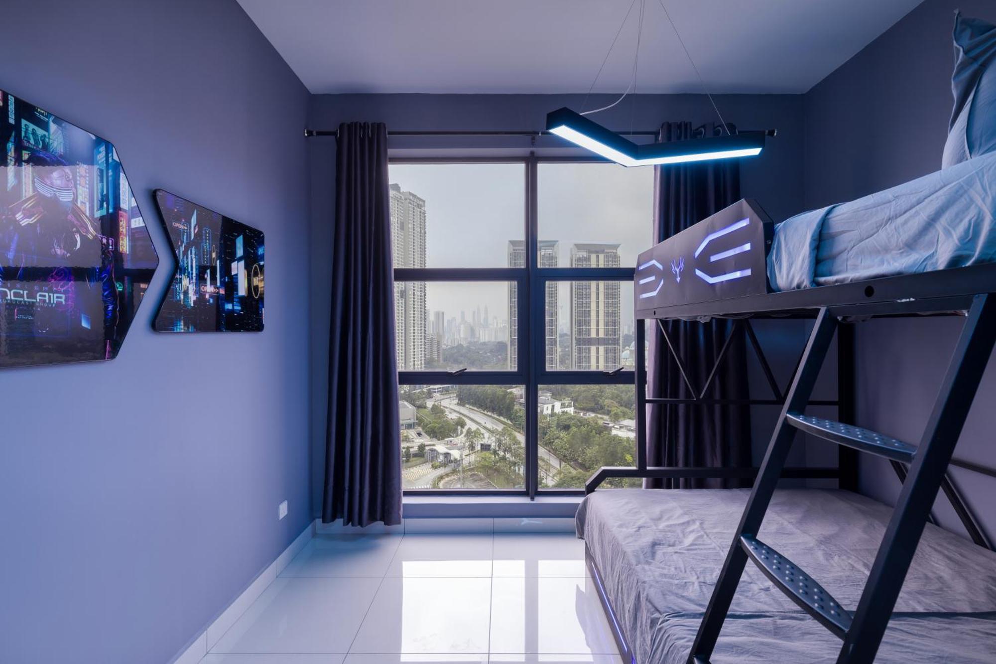 Aparthotel Arte Mont Kiara Kuala Lumpur Exterior foto A typical bedroom at the G2 Esports headquarters